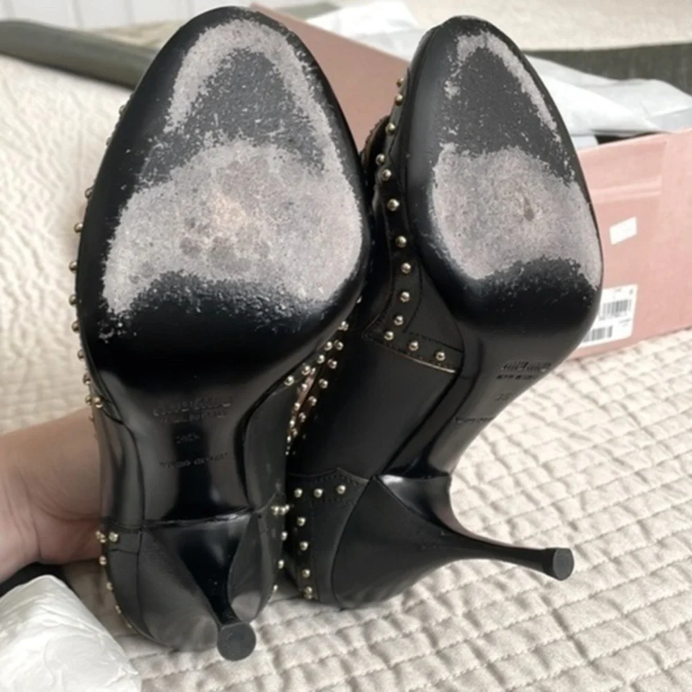 Miu Miu Leather studded peeptoe pumps cabochon & bows size 35